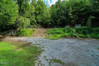 134 Wildwood Way is a survey supported 7.0-acre land parcel with on Bent Creek Golf Course in Tennessee - for sale on GolfHomes.com, golf home, golf lot