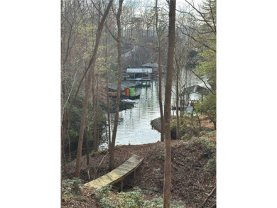 Beautiful 1.4 acre waterfront homesite at The Cliffs at Keowee on The Cliffs At Keowee Vineyards Golf Club in South Carolina - for sale on GolfHomes.com, golf home, golf lot