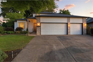 Beautifully maintained home in sought-after Fairway Village! on Fairway Village Golf and Country Club in Washington - for sale on GolfHomes.com, golf home, golf lot