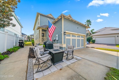 Beautiful home located in the highly sought after community of on Holiday Golf Club in Florida - for sale on GolfHomes.com, golf home, golf lot