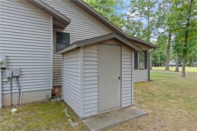 This beautifully updated home is on the 3rd green of a pristine on Holiday Island Golf Course in Arkansas - for sale on GolfHomes.com, golf home, golf lot