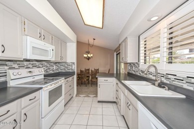 Welcome to this beautifully maintained 2 bed, 2 bath home in Sun on Grandview Golf Course in Arizona - for sale on GolfHomes.com, golf home, golf lot