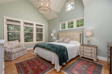Welcome to this National Village II town home! This home has a on Reynolds Lake Oconee - The Oconee in Georgia - for sale on GolfHomes.com, golf home, golf lot