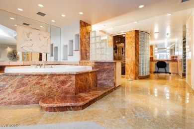 Welcome to a truly timeless high-rise! This exceptional on  in Nevada - for sale on GolfHomes.com, golf home, golf lot