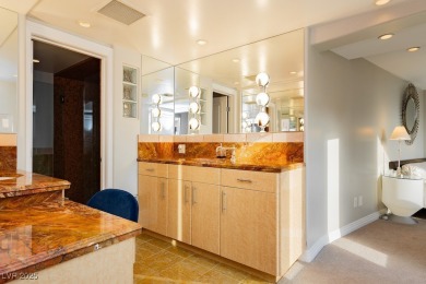 Welcome to a truly timeless high-rise! This exceptional on  in Nevada - for sale on GolfHomes.com, golf home, golf lot