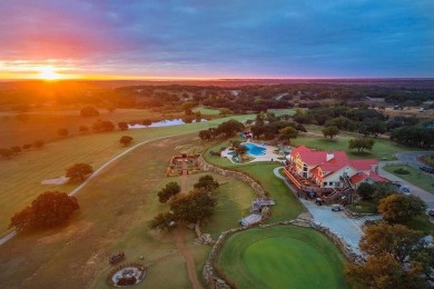 Beautiful Feather Bay lot in The Hideout! This is an excellent on Hideout Golf Club and Resort  in Texas - for sale on GolfHomes.com, golf home, golf lot