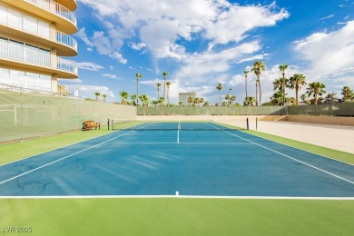 Welcome to a truly timeless high-rise! This exceptional on  in Nevada - for sale on GolfHomes.com, golf home, golf lot