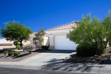Meticulously maintained 1,520 sq. ft. Royale model featuring 2 on Eagle Crest Golf Club in Nevada - for sale on GolfHomes.com, golf home, golf lot