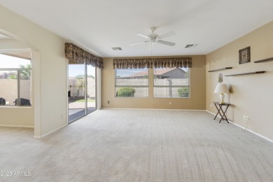 Popular 2BR, 2BA w/den Oakmont model just steps from the on Oakwood Golf Club  in Arizona - for sale on GolfHomes.com, golf home, golf lot