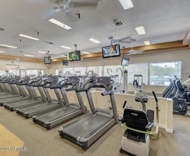 Popular 2BR, 2BA w/den Oakmont model just steps from the on Oakwood Golf Club  in Arizona - for sale on GolfHomes.com, golf home, golf lot