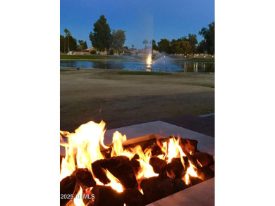 Popular 2BR, 2BA w/den Oakmont model just steps from the on Oakwood Golf Club  in Arizona - for sale on GolfHomes.com, golf home, golf lot