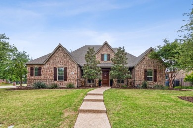 Are you looking for a one-story home in a golf course community? on Gentle Creek Golf Club in Texas - for sale on GolfHomes.com, golf home, golf lot