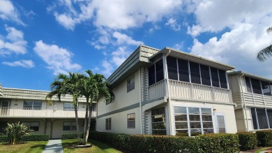 Welcome to your dream condo in the highly sought-after Kings on Kings Point Golf -Flanders Way in Florida - for sale on GolfHomes.com, golf home, golf lot
