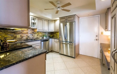 ****What do a disco ball and the ocean have in common? They both on Links on Longboat Golf Club in Florida - for sale on GolfHomes.com, golf home, golf lot