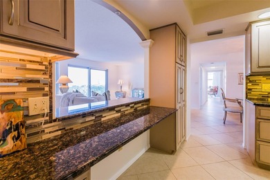 ****What do a disco ball and the ocean have in common? They both on Links on Longboat Golf Club in Florida - for sale on GolfHomes.com, golf home, golf lot