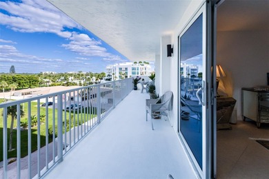 ****What do a disco ball and the ocean have in common? They both on Links on Longboat Golf Club in Florida - for sale on GolfHomes.com, golf home, golf lot