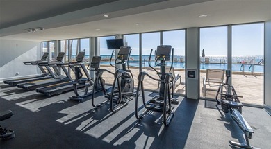 ****What do a disco ball and the ocean have in common? They both on Links on Longboat Golf Club in Florida - for sale on GolfHomes.com, golf home, golf lot