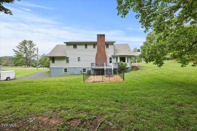 Avid Golfer in the family?..  Welcome Home to this beautifully on  in Tennessee - for sale on GolfHomes.com, golf home, golf lot