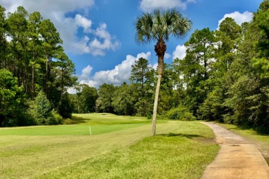 Dogwood Lakes is a well established community with No...HOA! on Dogwood Lakes Golf Club in Florida - for sale on GolfHomes.com, golf home, golf lot