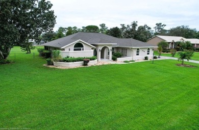 This spacious and beautifully maintained 3-bedroom, 2.5-bath on Golf Hammock Country Club in Florida - for sale on GolfHomes.com, golf home, golf lot