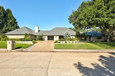 Welcome to your 10th hole showstopper and entertainer's on Oak Tree National Golf and Country Club in Oklahoma - for sale on GolfHomes.com, golf home, golf lot