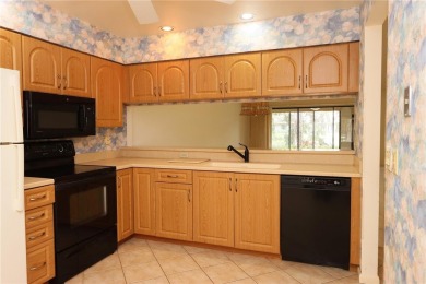 Sandleheath, consisting of 86 private villas within the Meadows on The Meadows Golf and Country Club in Florida - for sale on GolfHomes.com, golf home, golf lot