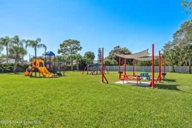 Beautifully updated 2-bedroom, 2-bath condo in Prime Melbourne on Mallards Landing Golf Course in Florida - for sale on GolfHomes.com, golf home, golf lot