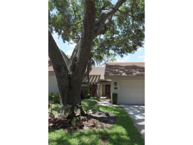 Sandleheath, consisting of 86 private villas within the Meadows on The Meadows Golf and Country Club in Florida - for sale on GolfHomes.com, golf home, golf lot