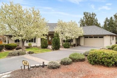 Don't miss this beautiful single-level home overlooking the 4th on Eagle Crest Golf Resort - Ridge Course in Oregon - for sale on GolfHomes.com, golf home, golf lot