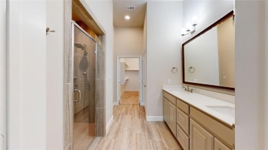 PRICED TO SELL!!!!! INCLUDES ALL APPLIANCES!!!!! 3 BEDROOMS + 3 on PGA Americas Golf Course in Texas - for sale on GolfHomes.com, golf home, golf lot