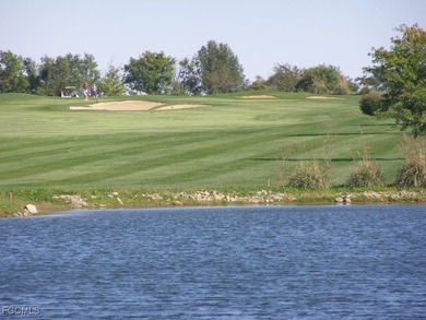 Welcome to this beautifully remodeled 2 bedroom, 2 bathroom on Whiskey Creek Country Club in Florida - for sale on GolfHomes.com, golf home, golf lot
