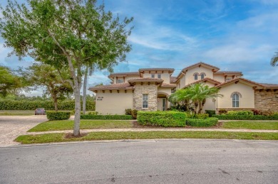 Spacious and beautifully maintained, this first-floor condo on Ibis Golf and Country Club in Florida - for sale on GolfHomes.com, golf home, golf lot