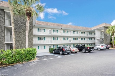 Prime second-floor 2-bedroom, 2-bath condo with in-residence on Royal Palm Golf Club in Florida - for sale on GolfHomes.com, golf home, golf lot