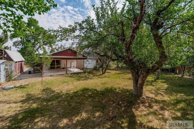 Welcome to your dream home in the charming Johnny Creek area! on Riverside Golf Course in Idaho - for sale on GolfHomes.com, golf home, golf lot