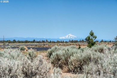 Build your dream home here! Enjoy Cascade Mountain & Ridge views on Brasada Canyons Golf Course in Oregon - for sale on GolfHomes.com, golf home, golf lot
