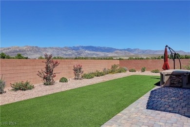 *Stunning Mountain Falls home with 3 beds, 2.5 baths, plus a den on Mountain Falls Golf Course in Nevada - for sale on GolfHomes.com, golf home, golf lot