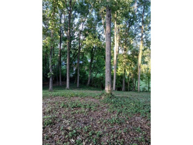 One of the last remaining lots in the Country Club area.  Easy on Lexington Golf Club in North Carolina - for sale on GolfHomes.com, golf home, golf lot