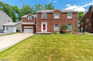 Welcome to this beautiful Colonial-style home ideally located on Henry Stambaugh Golf Course in Ohio - for sale on GolfHomes.com, golf home, golf lot
