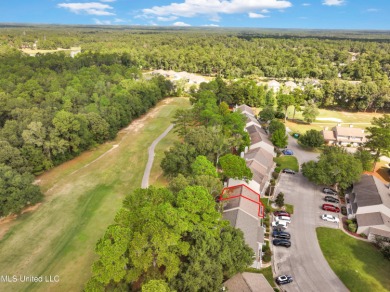 Beautifully Maintained Townhome on the 18th Hole of Cardinal on Diamondhead Country Club in Mississippi - for sale on GolfHomes.com, golf home, golf lot
