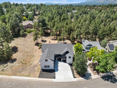 Forget cookie-cutter, this home breaks the mold. Where style on Continental Country Club in Arizona - for sale on GolfHomes.com, golf home, golf lot