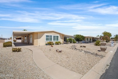 Enjoy comfortable and affordable living in the heart of Sun on Sun Lakes Country Club in Arizona - for sale on GolfHomes.com, golf home, golf lot