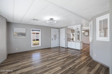 Enjoy comfortable and affordable living in the heart of Sun on Sun Lakes Country Club in Arizona - for sale on GolfHomes.com, golf home, golf lot