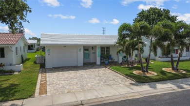 Seller is OFFERING $3,000 toward buyers Closing Cost OR Rate Buy on Mainlands Golf Club in Florida - for sale on GolfHomes.com, golf home, golf lot
