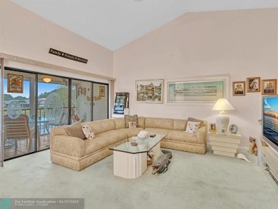 Serene 2nd Floor, Lakefront 2/2 w/vaulted ceilings & a split on The Links At Boynton Beach - The Family Course in Florida - for sale on GolfHomes.com, golf home, golf lot