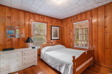 This charming 2-bedroom, 1-bath cottage with no HOA is located on Beachwood Golf Club in South Carolina - for sale on GolfHomes.com, golf home, golf lot