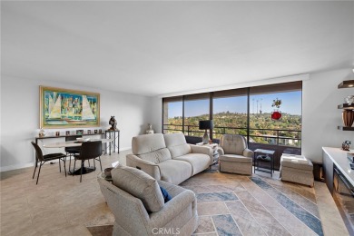 This condo is located in the popular SENIOR community of Laguna on Leisure Village Par 3 Golf Course in California - for sale on GolfHomes.com, golf home, golf lot