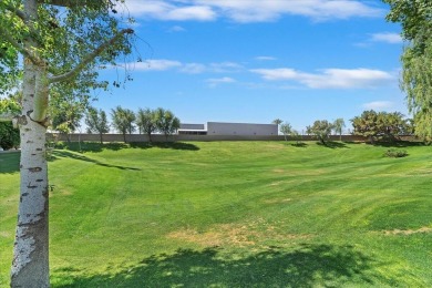 Home Located in the highly sought-after Sun City Palm Desert, a on Mountain Vista Golf Course At Sun City Palm Desert in California - for sale on GolfHomes.com, golf home, golf lot