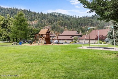 Welcome to resort-style living in the sought-after Twin Lakes on Twin Lakes Village Golf Course in Idaho - for sale on GolfHomes.com, golf home, golf lot