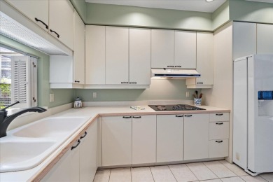 One or more photo(s) has been virtually staged. Enjoy all the on The Meadows Golf and Country Club in Florida - for sale on GolfHomes.com, golf home, golf lot