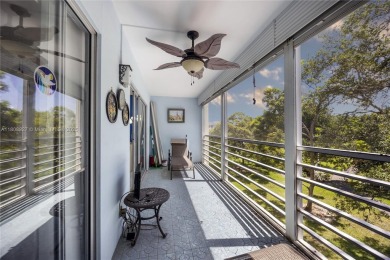 Motivated Seller!  Beautifully updated 2-bed, 2-bath corner unit on Wynmoor Golf Course in Florida - for sale on GolfHomes.com, golf home, golf lot